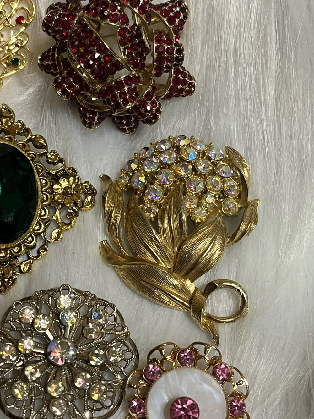 Vintage Brooch Lot - Picture 4 of 13
